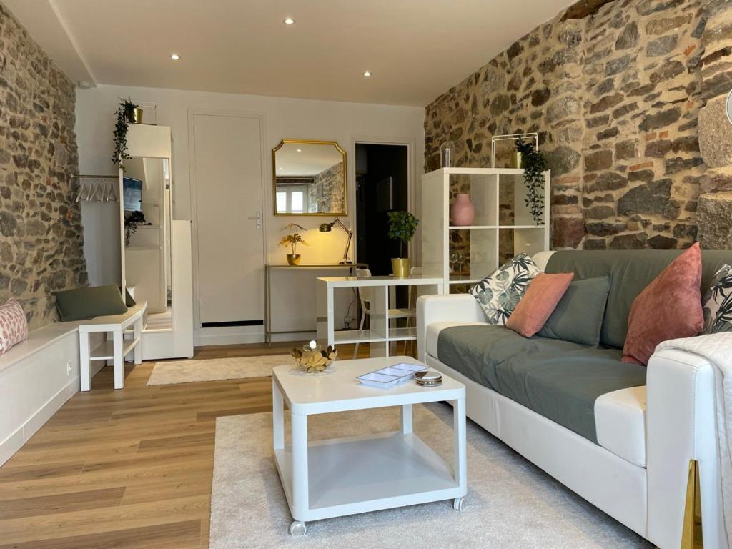 Studio Hypercentre A 1 Mn Plage Et Des Ports Granville Eksteriør billede
